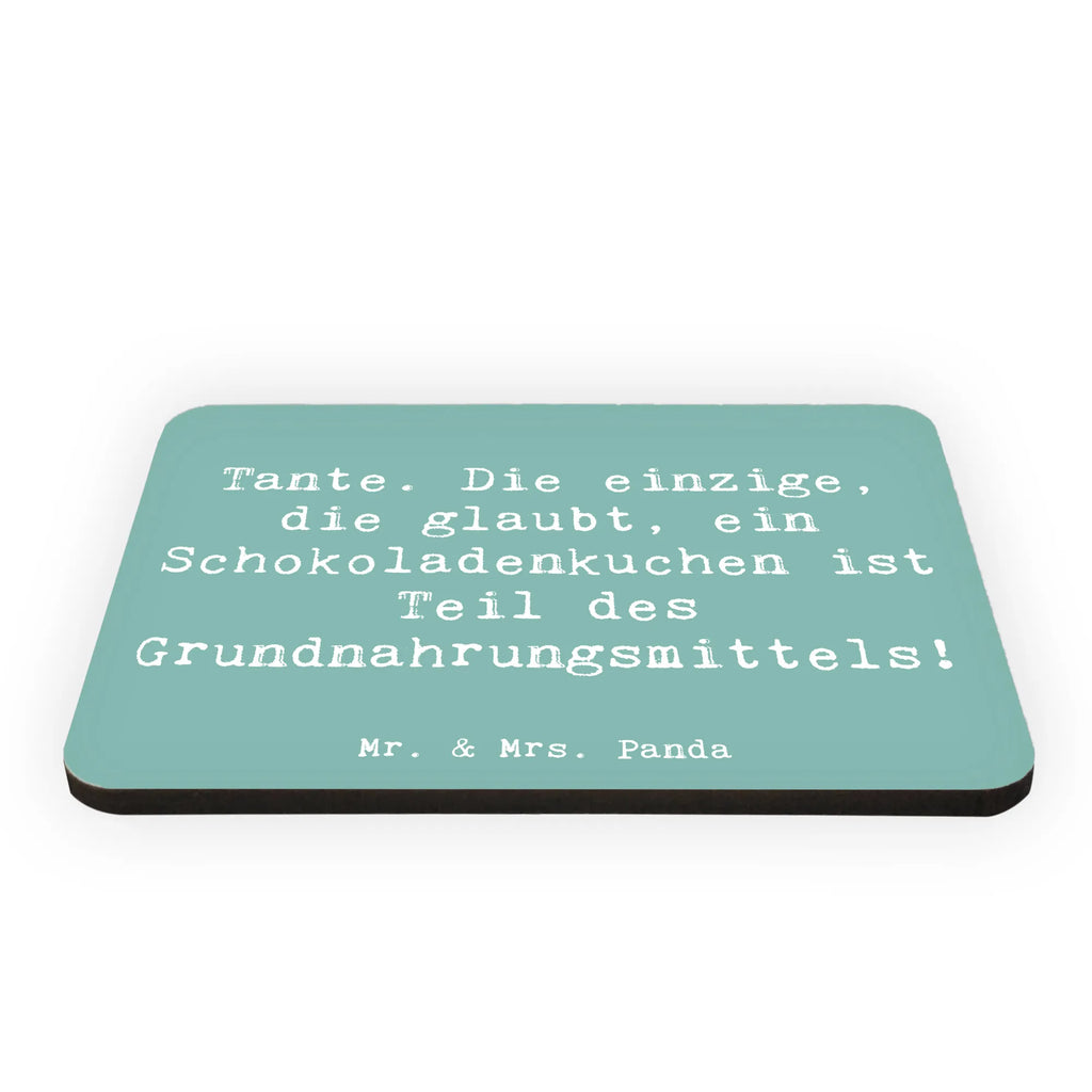 Magnet Saying Tante. Die einzige, die glaubt, ein Schokoladenkuchen ist Teil des Grundnahrungsmittels! Kühlschrankmagnet, Pinnwandmagnet, Souvenir Magnet, Motivmagnete, Dekomagnet, Whiteboard Magnet, Notiz Magnet, Kühlschrank Dekoration, Familie, Vatertag, Muttertag, Bruder, Schwester, Mama, Papa, Oma, Opa