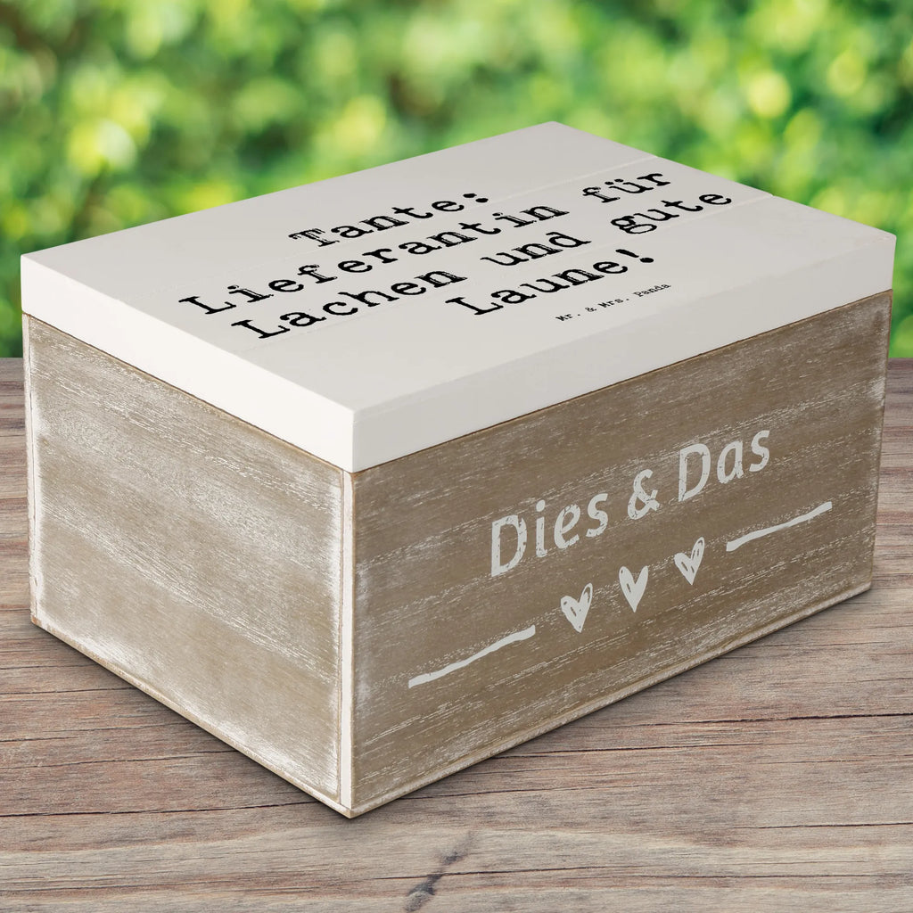 Wooden chest Saying Tante: Lieferantin für Lachen und gute Laune! Geschenkbox, XXL, Aufbewahrungsbox, Schatulle, Schatzkiste, Kiste, Holzkiste, Erinnerungsbox, Geschenkdose, Truhe, Dekokiste, Erinnerungskiste, Familie, Vatertag, Muttertag, Bruder, Schwester, Mama, Papa, Oma, Opa