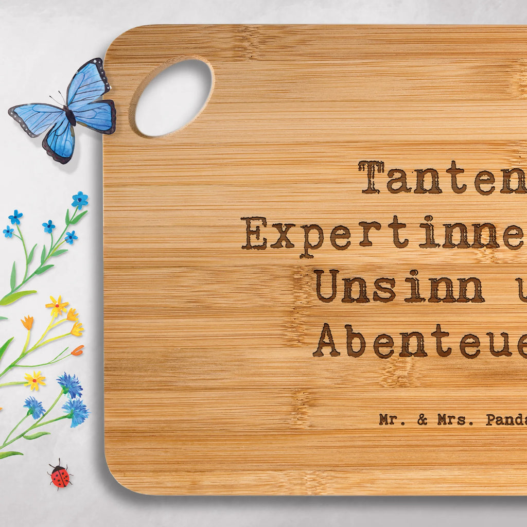 Bambus - Schneidebrett Spruch Tante Abenteuer Küchenbrett Naturmaterial, Bambus Schneidunterlage, Bambusbrett Küche, Frühstücksbrett Bambus, Bambusbrettchen, Schneidebrett Für Brot, Frühstücksbrettchen Aus Bambus, Schneidebrett Nachhaltig, Küchenzubehör Bambus, Schneidebrett Für Fleisch, Schneidebrett Bambus Klein, Schneidebrett Holzoptik Nachhaltig, Küchenbrett Bambus Modern, Schneidebrett Antibakteriell, Schneidebrett Holz Bambus, Schneidebrett Aus Bambus, Schneidebrett Design Bambus, Schneidebrett Umweltfreundlich, Bambus Küchenbrett Holzoptik, Bambusbrett Spülmaschinenfest, Schneidebrett Für Käse, Schneidbrett Bambus, Schneidebrett Bambus Mit Saftrille, Bambus Küchenbrettchen, Schneidebrett Für Gemüse, Küchenbrett Bambus, Bambus Schneidebrett, Schneidebrett Bambus Groß, Bambus Schneidebrett Langlebig, Familie, Vatertag, Muttertag, Bruder, Schwester, Mama, Papa, Oma, Opa