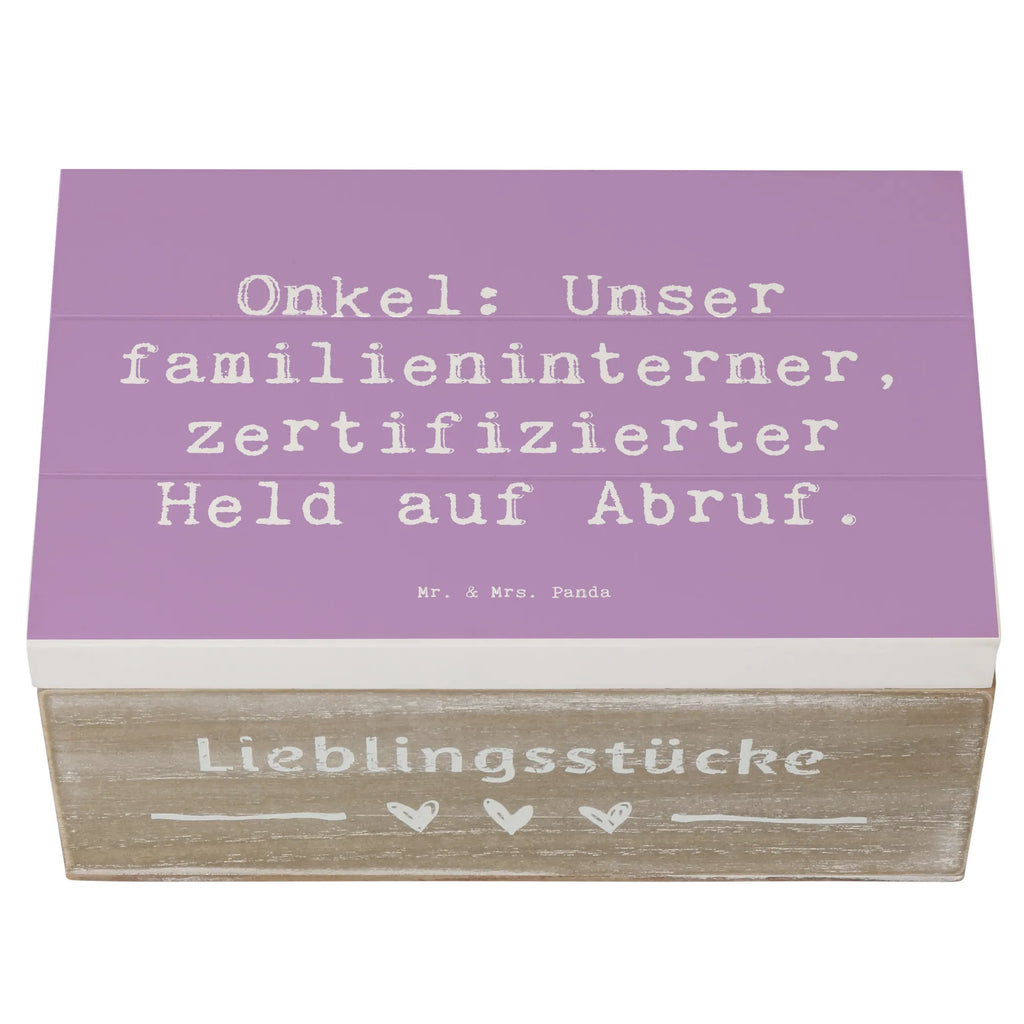 Wooden chest Saying Onkel: Unser familieninterner, zertifizierter Held auf Abruf. Dekokiste, Geschenkdose, Schatulle, Kiste, Schatzkiste, Erinnerungskiste, Truhe, XXL, Aufbewahrungsbox, Geschenkbox, Holzkiste, Erinnerungsbox, Familie, Vatertag, Muttertag, Bruder, Schwester, Mama, Papa, Oma, Opa