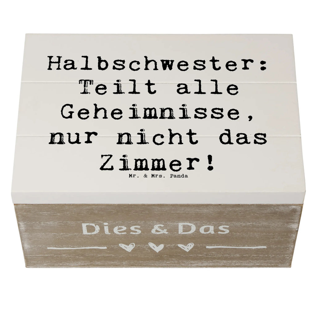 Holzkiste Spruch Halbschwester Geheimnisse Schatzkiste, Dekokiste, Erinnerungsbox, Geschenkdose, Erinnerungskiste, Holzkiste, Kiste, Aufbewahrungsbox, Truhe, Schatulle, XXL, Geschenkbox, Familie, Vatertag, Muttertag, Bruder, Schwester, Mama, Papa, Oma, Opa