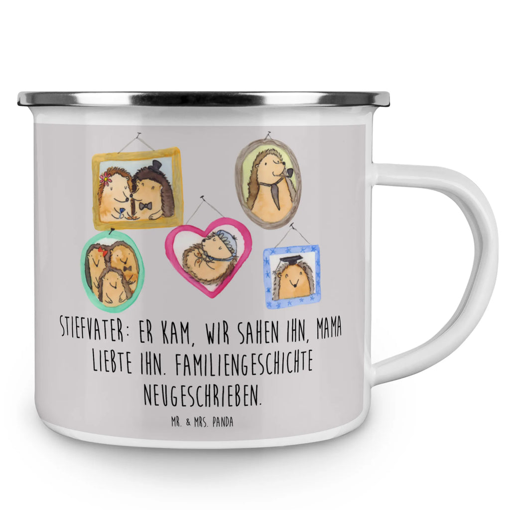 Enamel camping mug Stiefvater: Er kam, wir sahen ihn, Mama liebte ihn. Familiengeschichte neugeschrieben. Metalltasse für Camping, Emailletasse, Emaille Tasse, Camping Becher, Outdoor Tasse, Metalltasse, Camping Tasse Emaille, Kaffee Blechtasse, Camping Becher Edelstahl, Camping Tassen Emaille, Camping Tasse Metall, Campingtasse, Campingbecher, Outdoor Becher, Metall Tasse, Emaille Tasse Camping, Emaille Becher Camping, Emaille Campingbecher, Trinkbecher, Edelstahl Trinkbecher, Blechtasse Outdoor, Emaille Trinkbecher, Emaille Becher, Camping Tassen, Blechtassen, Emaille Tassen, Tasse Emaille, Tasse Camping, Blechtasse, Campingtassen, Familie, Vatertag, Muttertag, Bruder, Schwester, Mama, Papa, Oma, Opa