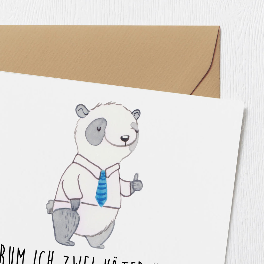 Deluxe Card Warum ich zwei Väter habe? Bei Superhelden kann einer nicht genug sein! Einladungskarte, Geburtstagskarte, Hochwertige Grußkarte, Karte, Glückwunschkarte, Hochwertige Klappkarte, Klappkarte, Grußkarte, Hochzeitskarte, Familie, Vatertag, Muttertag, Bruder, Schwester, Mama, Papa, Oma, Opa