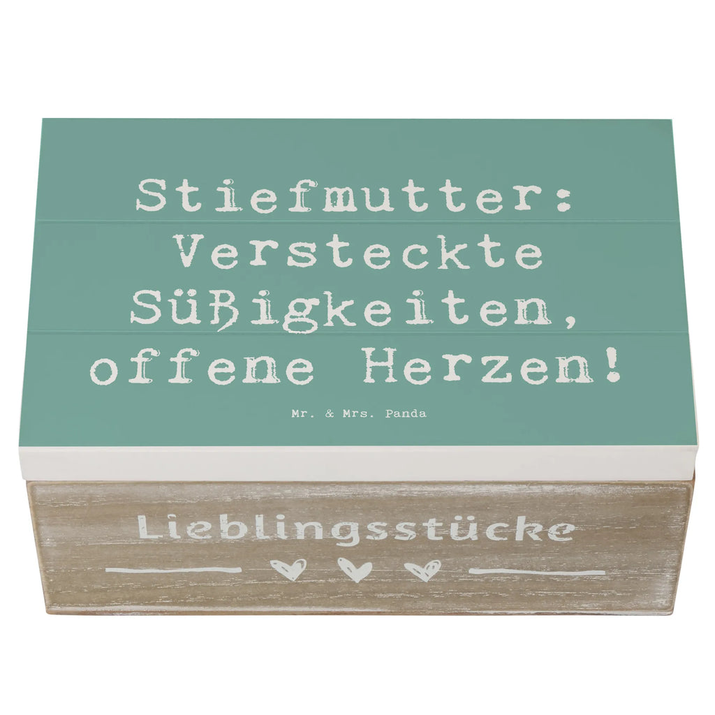 Wooden chest Saying Stiefmutter: Versteckte Süßigkeiten, offene Herzen! Kiste, Erinnerungsbox, Aufbewahrungsbox, Truhe, Schatzkiste, Erinnerungskiste, Dekokiste, Geschenkdose, XXL, Schatulle, Geschenkbox, Holzkiste, Familie, Vatertag, Muttertag, Bruder, Schwester, Mama, Papa, Oma, Opa