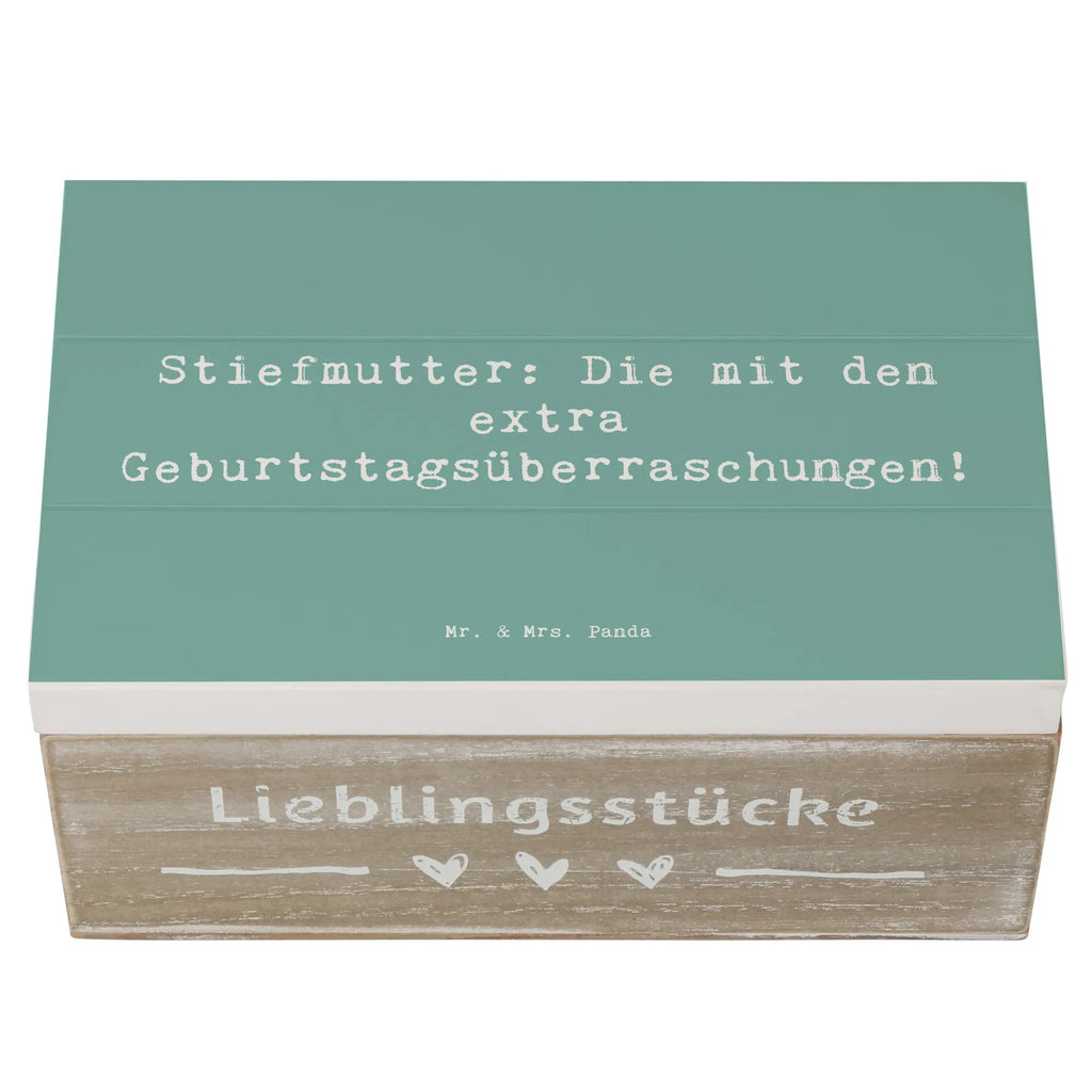 Holzkiste Spruch Stiefmutter Überraschungen Erinnerungskiste, Schatulle, Aufbewahrungsbox, Geschenkbox, Holzkiste, Geschenkdose, Schatzkiste, Truhe, Kiste, XXL, Dekokiste, Erinnerungsbox, Familie, Vatertag, Muttertag, Bruder, Schwester, Mama, Papa, Oma, Opa