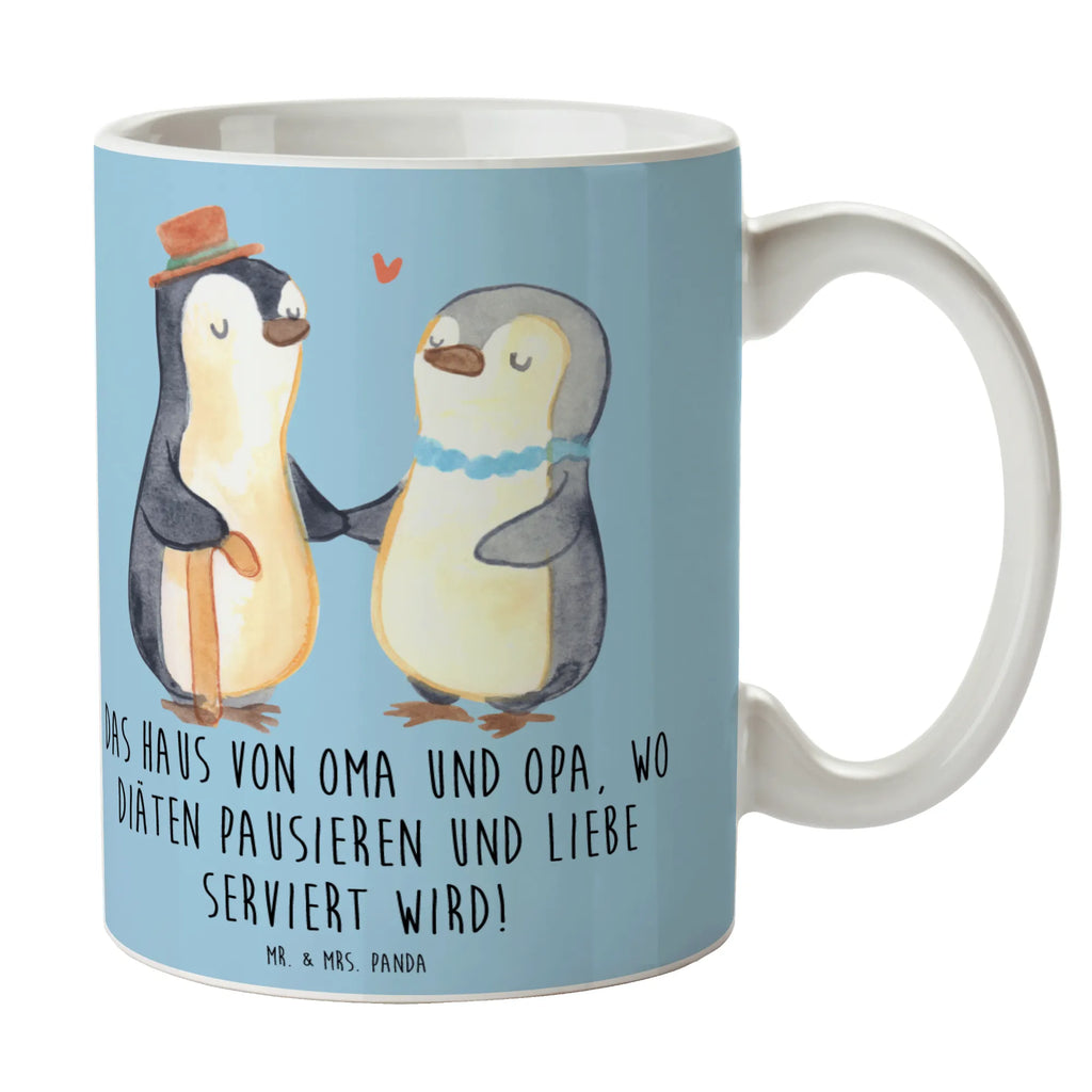 Mug Das Haus von Oma und Opa, wo Diäten pausieren und Liebe serviert wird! Kaffeetasse, Geschenktasse, Porzellantasse, Tasse mit Motiven, Tasse mit Zitaten, Bürotasse, Teetasse, Keramiktasse, Tasse, Familie, Vatertag, Muttertag, Bruder, Schwester, Mama, Papa, Oma, Opa