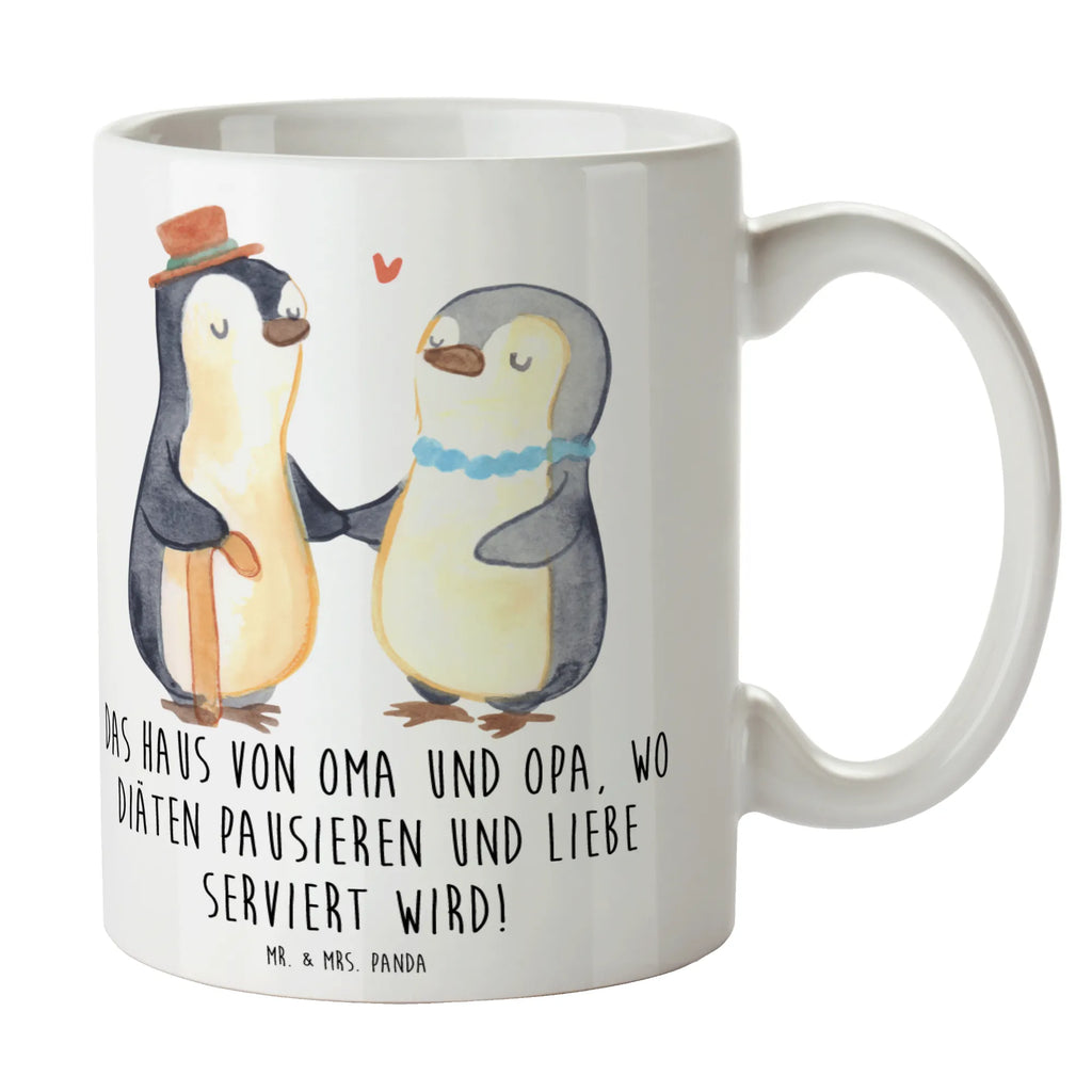 Mug Das Haus von Oma und Opa, wo Diäten pausieren und Liebe serviert wird! Kaffeetasse, Geschenktasse, Porzellantasse, Tasse mit Motiven, Tasse mit Zitaten, Bürotasse, Teetasse, Keramiktasse, Tasse, Familie, Vatertag, Muttertag, Bruder, Schwester, Mama, Papa, Oma, Opa