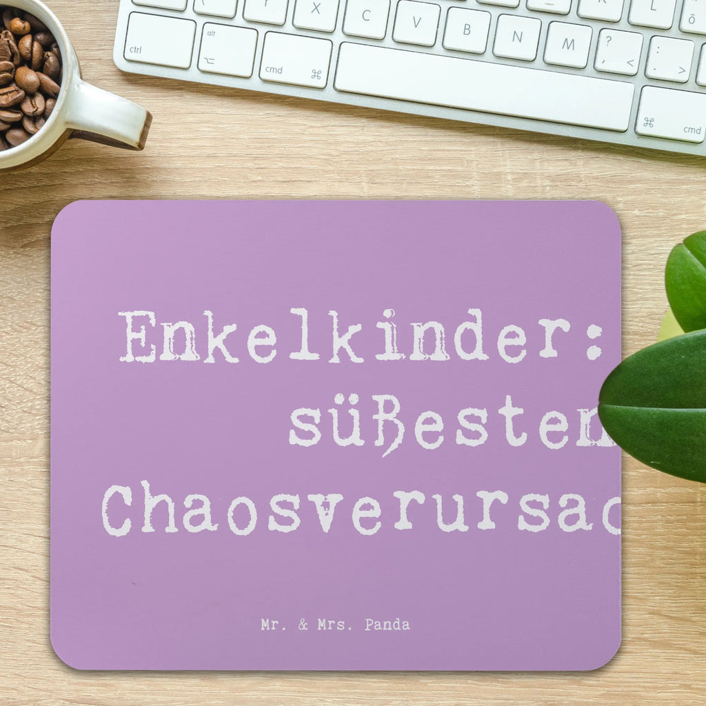 Podkładka pod mysz Przysłowie Enkelkinder: Die süßesten Chaosverursacher! Mousepad, Computer zubehör, Büroausstattung, PC Zubehör, Arbeitszimmer, Mauspad, Einzigartiges Mauspad, Designer Mauspad, Mausunterlage, Mauspad Büro, Familie, Vatertag, Muttertag, Bruder, Schwester, Mama, Papa, Oma, Opa