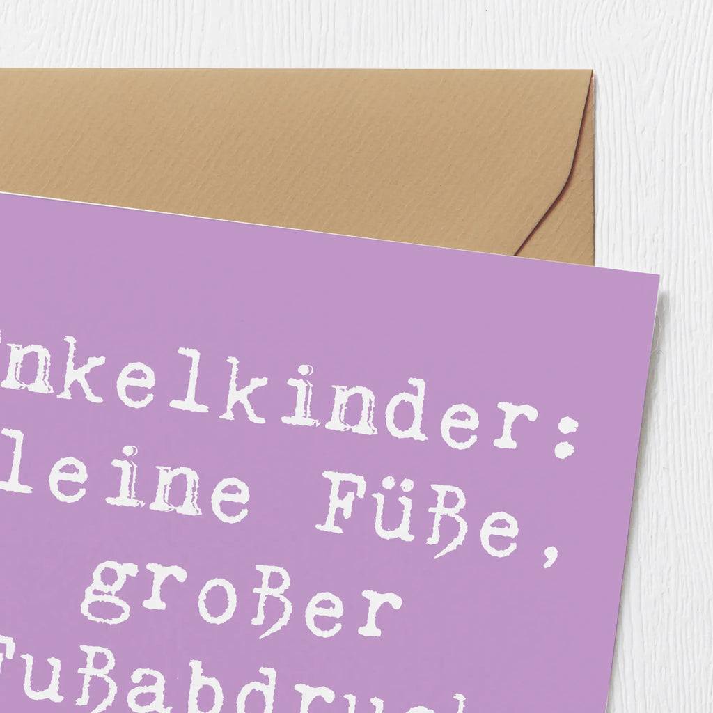 Deluxe Card Saying Enkelkinder: Kleine Füße, großer Fußabdruck im Herzen! Karte, Glückwunschkarte, Hochwertige Klappkarte, Klappkarte, Grußkarte, Geburtstagskarte, Hochzeitskarte, Hochwertige Grußkarte, Einladungskarte, Familie, Vatertag, Muttertag, Bruder, Schwester, Mama, Papa, Oma, Opa
