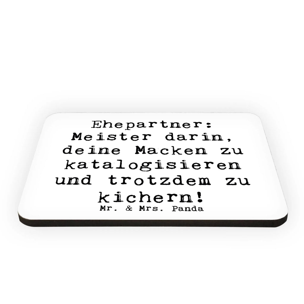 Magnet Saying Ehepartner: Meister darin, deine Macken zu katalogisieren und trotzdem zu kichern! Souvenir Magnet, Notiz Magnet, Whiteboard Magnet, Kühlschrank Dekoration, Pinnwandmagnet, Dekomagnet, Motivmagnete, Kühlschrankmagnet, Familie, Vatertag, Muttertag, Bruder, Schwester, Mama, Papa, Oma, Opa