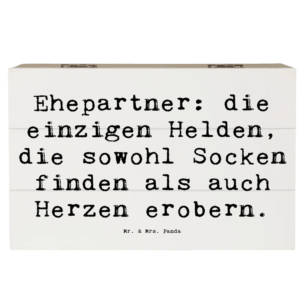 Holzkiste Spruch Ehepartner Helden Schatulle, Erinnerungsbox, Kiste, XXL, Erinnerungskiste, Truhe, Dekokiste, Schatzkiste, Geschenkdose, Aufbewahrungsbox, Holzkiste, Geschenkbox, Familie, Vatertag, Muttertag, Bruder, Schwester, Mama, Papa, Oma, Opa