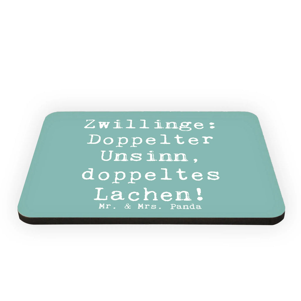Magnet Saying Zwillinge: Doppelter Unsinn, doppeltes Lachen! Kühlschrankmagnet, Pinnwandmagnet, Souvenir Magnet, Motivmagnete, Dekomagnet, Whiteboard Magnet, Notiz Magnet, Kühlschrank Dekoration, Familie, Vatertag, Muttertag, Bruder, Schwester, Mama, Papa, Oma, Opa