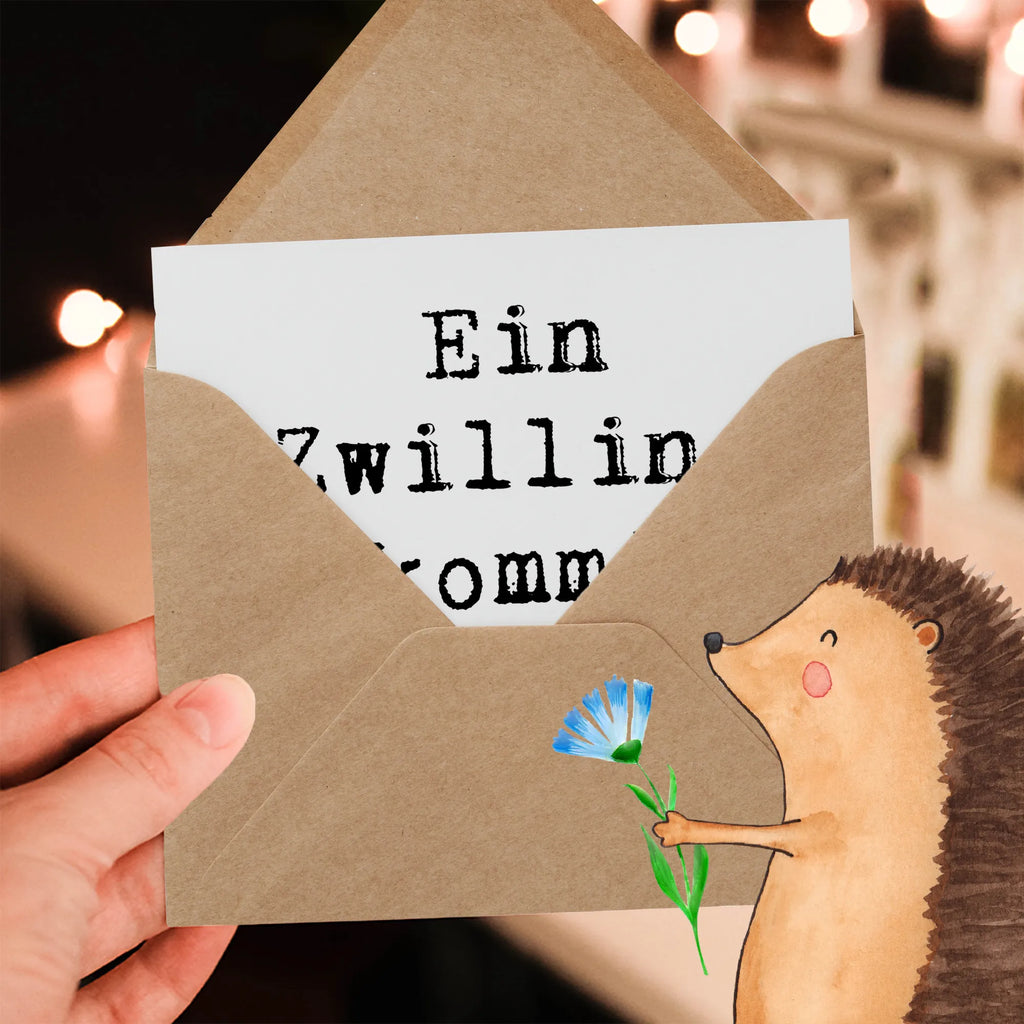 Deluxe Card Saying Ein Zwilling kommt selten allein! Klappkarte, Geburtstagskarte, Einladungskarte, Hochwertige Klappkarte, Glückwunschkarte, Karte, Hochzeitskarte, Hochwertige Grußkarte, Grußkarte, Familie, Vatertag, Muttertag, Bruder, Schwester, Mama, Papa, Oma, Opa