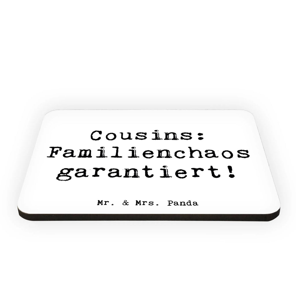 Magnet Saying Cousins: Familienchaos garantiert! Kühlschrankmagnet, Whiteboard Magnet, Notiz Magnet, Kühlschrank Dekoration, Pinnwandmagnet, Motivmagnete, Dekomagnet, Souvenir Magnet, Familie, Vatertag, Muttertag, Bruder, Schwester, Mama, Papa, Oma, Opa