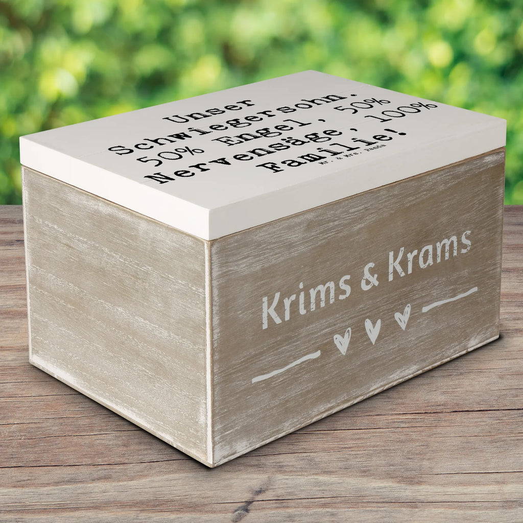 Holzkiste Spruch Unser Schwiegersohn. 50% Engel, 50% Nervensäge, 100% Familie! schmuckkästchen, Kiste, erinnerungsbox hochzeit, Schatzkiste, aufbewahrungskiste, Erinnerungskiste, Dekokiste, aufbewahrungsbox aus holz, Aufbewahrungsbox, Holzkiste, holztruhe, holzboxen, erinnerungsbox baby, Erinnerungsbox, holzbox mit deckel, dekorative holzkiste, Truhe, Geschenkbox, holz aufbewahrungsbox, aufbewahrungsbox holz, box aus holz, Schatulle, holzbox, ordnungsbox, deko box, holzkiste mit deckel, holzkisten, Familie, Mama, Schwester, Opa, Bruder, Vatertag, Papa, Muttertag, Oma