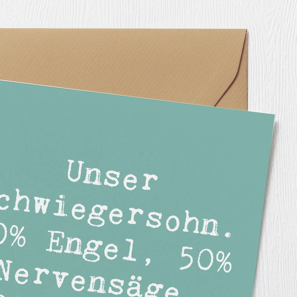 Deluxe Card Saying Unser Schwiegersohn. 50% Engel, 50% Nervensäge, 100% Familie! Karte, Geburtstagskarte, Einladungskarte, Hochzeitskarte, Glückwunschkarte, Grußkarte, Hochwertige Klappkarte, Klappkarte, Hochwertige Grußkarte, Familie, Vatertag, Muttertag, Bruder, Schwester, Mama, Papa, Oma, Opa