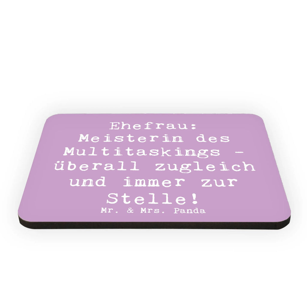 Magnet Saying Ehefrau: Meisterin des Multitaskings - überall zugleich und immer zur Stelle! Pinnwandmagnet, Souvenir Magnet, Kühlschrankmagnet, Motivmagnete, Notiz Magnet, Whiteboard Magnet, Kühlschrank Dekoration, Dekomagnet, Familie, Vatertag, Muttertag, Bruder, Schwester, Mama, Papa, Oma, Opa