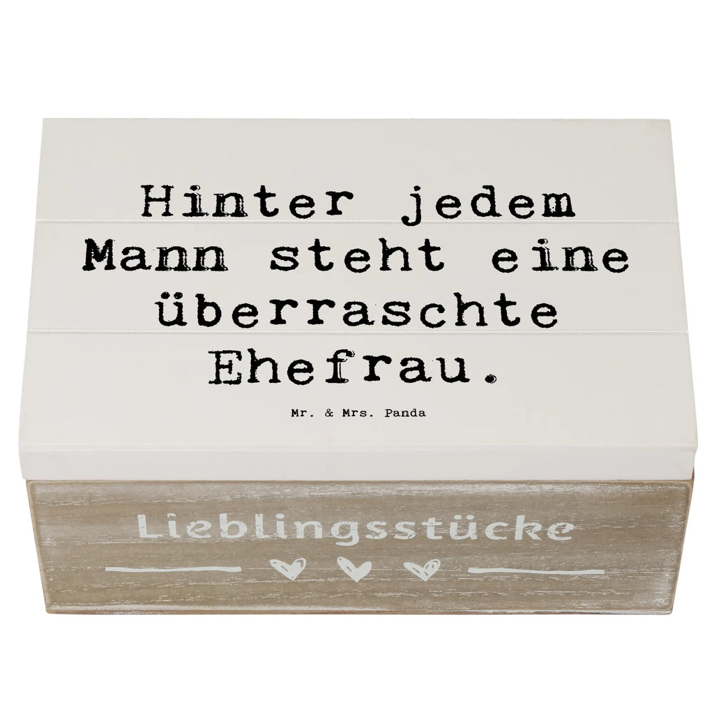 Holzkiste Spruch Überraschte Ehefrau Geschenkdose, Holzkiste, Schatulle, Dekokiste, XXL, Aufbewahrungsbox, Erinnerungsbox, Erinnerungskiste, Truhe, Kiste, Geschenkbox, Schatzkiste, Familie, Vatertag, Muttertag, Bruder, Schwester, Mama, Papa, Oma, Opa