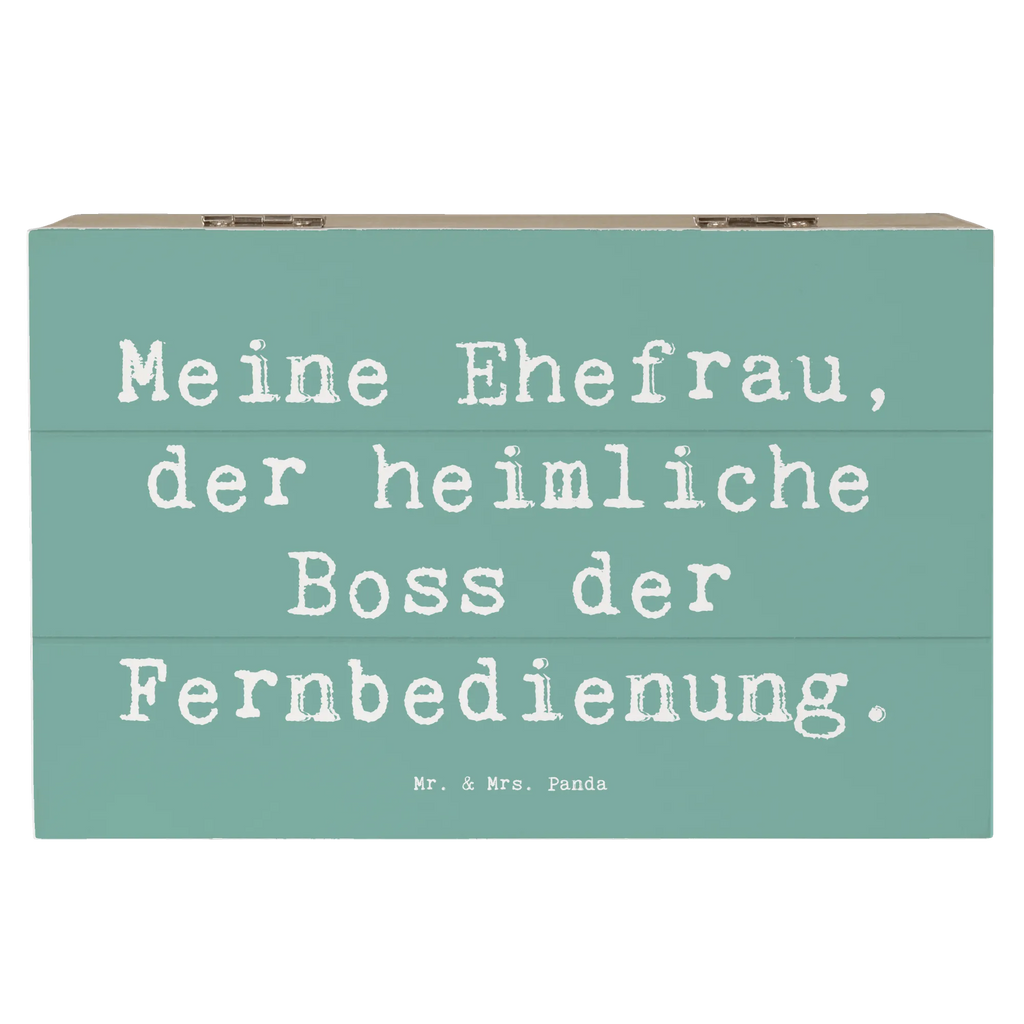 Holzkiste Spruch Ehefrau Boss Holzkiste, Kiste, Erinnerungskiste, Geschenkbox, Erinnerungsbox, Schatulle, Aufbewahrungsbox, Schatzkiste, XXL, Geschenkdose, Truhe, Dekokiste, Familie, Vatertag, Muttertag, Bruder, Schwester, Mama, Papa, Oma, Opa