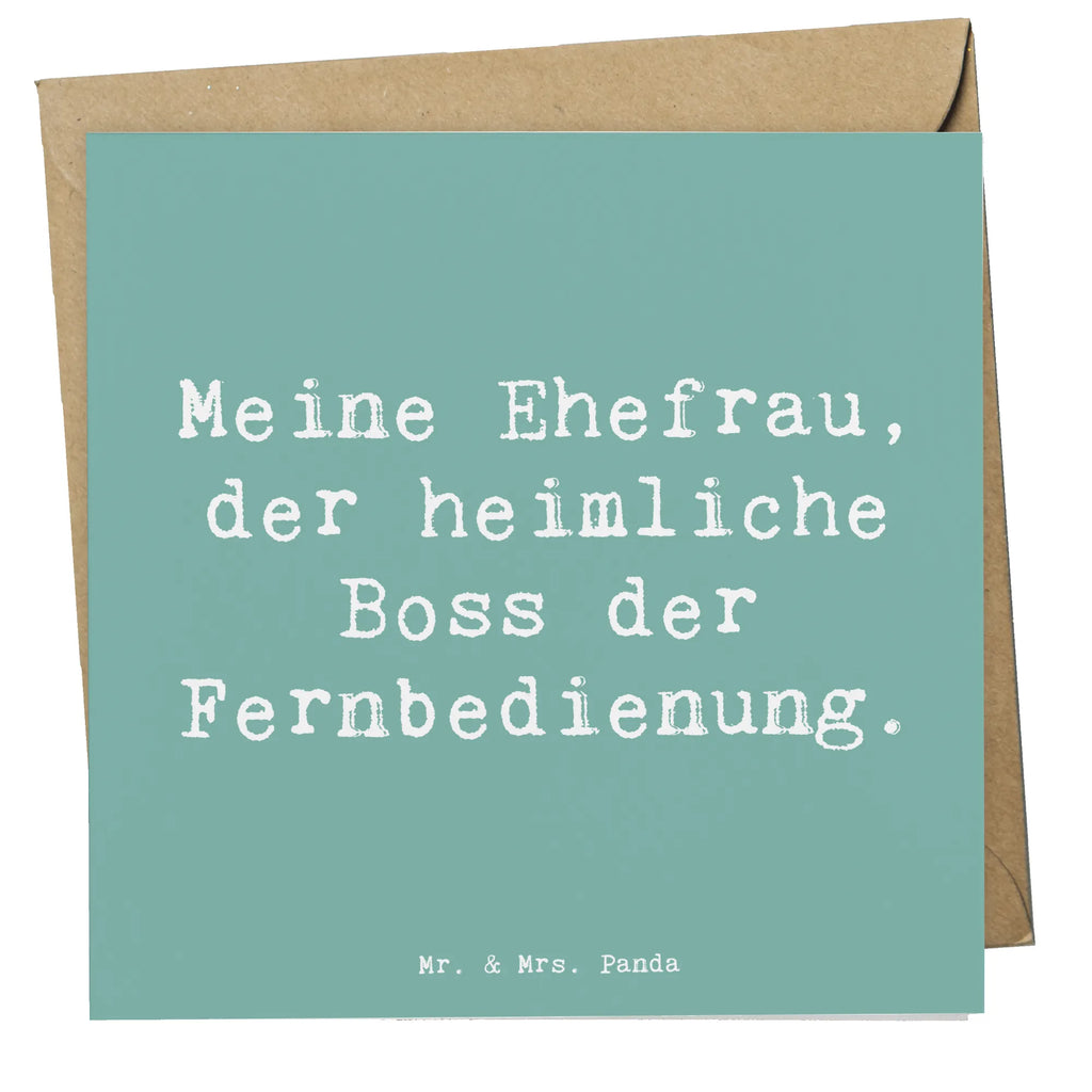 Deluxe Card Saying Meine Ehefrau, der heimliche Boss der Fernbedienung. Geburtstagskarte, Hochwertige Klappkarte, Grußkarte, Glückwunschkarte, Hochwertige Grußkarte, Klappkarte, Karte, Hochzeitskarte, Einladungskarte, Familie, Vatertag, Muttertag, Bruder, Schwester, Mama, Papa, Oma, Opa