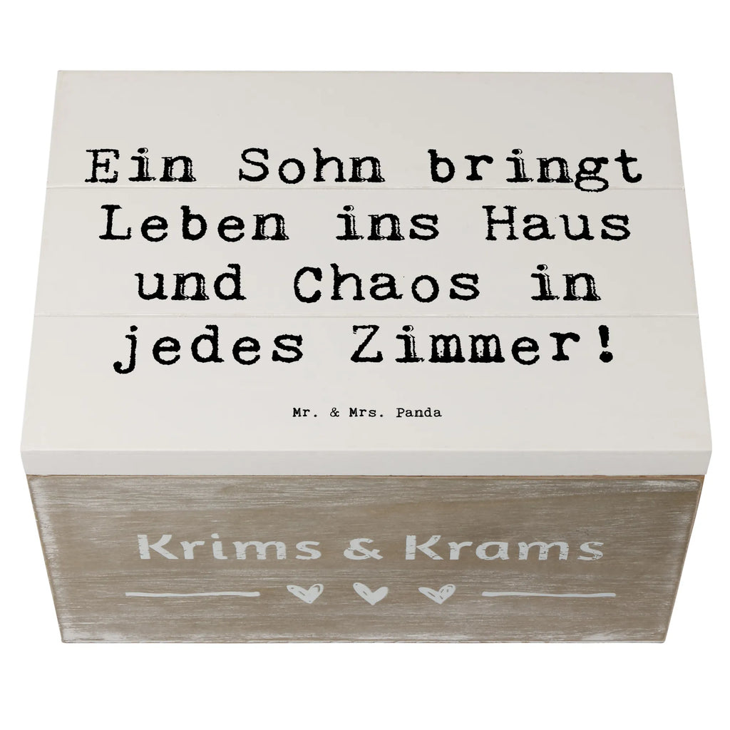 Wooden chest Saying Ein Sohn bringt Leben ins Haus und Chaos in jedes Zimmer! Geschenkdose, Erinnerungskiste, Geschenkbox, Dekokiste, Erinnerungsbox, Schatzkiste, Kiste, Holzkiste, XXL, Truhe, Schatulle, Aufbewahrungsbox, Familie, Vatertag, Muttertag, Bruder, Schwester, Mama, Papa, Oma, Opa