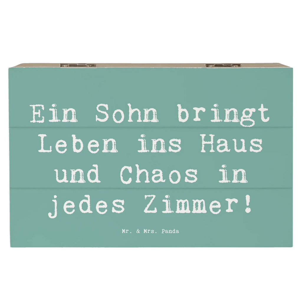 Wooden chest Saying Ein Sohn bringt Leben ins Haus und Chaos in jedes Zimmer! Geschenkdose, Erinnerungskiste, Geschenkbox, Dekokiste, Erinnerungsbox, Schatzkiste, Kiste, Holzkiste, XXL, Truhe, Schatulle, Aufbewahrungsbox, Familie, Vatertag, Muttertag, Bruder, Schwester, Mama, Papa, Oma, Opa