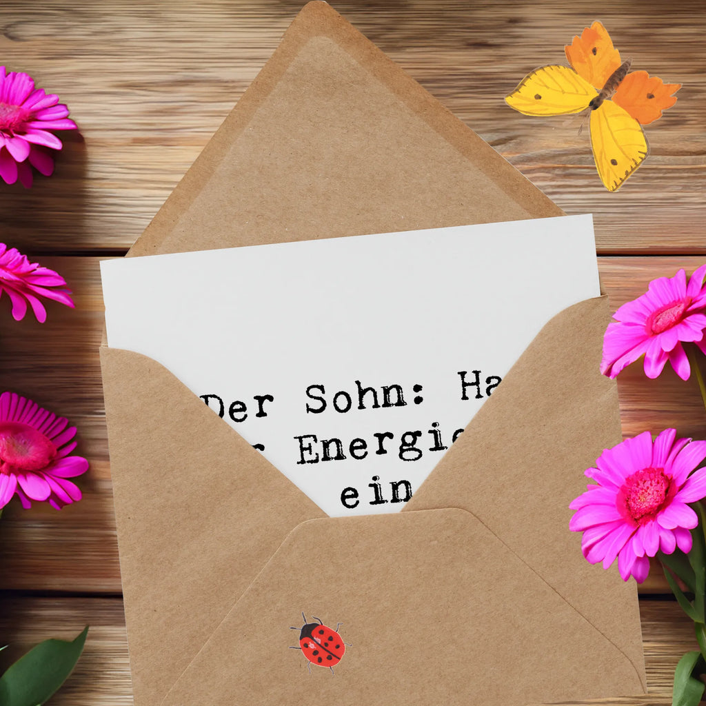 Deluxe Card Saying Der Sohn: Hat mehr Energie als ein Smartphone-Akku! Karte, Hochzeitskarte, Einladungskarte, Hochwertige Grußkarte, Hochwertige Klappkarte, Geburtstagskarte, Klappkarte, Grußkarte, Glückwunschkarte, Familie, Vatertag, Muttertag, Bruder, Schwester, Mama, Papa, Oma, Opa
