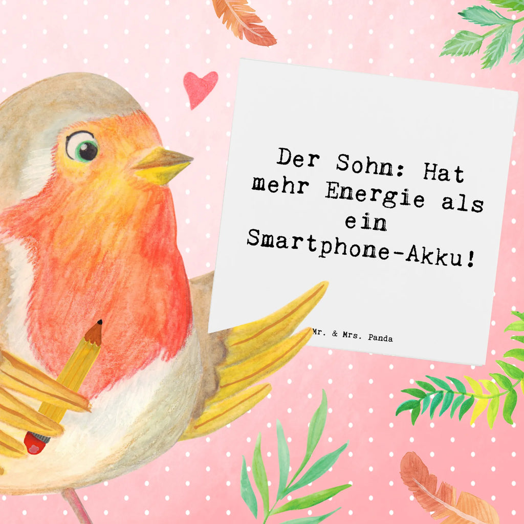 Deluxe Card Saying Der Sohn: Hat mehr Energie als ein Smartphone-Akku! Karte, Hochzeitskarte, Einladungskarte, Hochwertige Grußkarte, Hochwertige Klappkarte, Geburtstagskarte, Klappkarte, Grußkarte, Glückwunschkarte, Familie, Vatertag, Muttertag, Bruder, Schwester, Mama, Papa, Oma, Opa