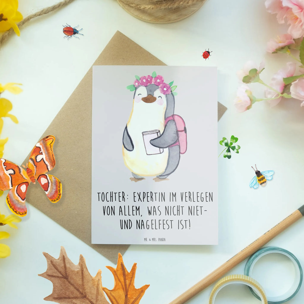 Greetings card Tochter: Expertin im Verlegen von allem, was nicht niet- und nagelfest ist! Klappkarte, Geburtstagskarte, Hochzeitskarte, Ansichtskarten, Einladungskarte, Karte, Grußkarte, Glückwunschkarte, Familie, Vatertag, Muttertag, Bruder, Schwester, Mama, Papa, Oma, Opa