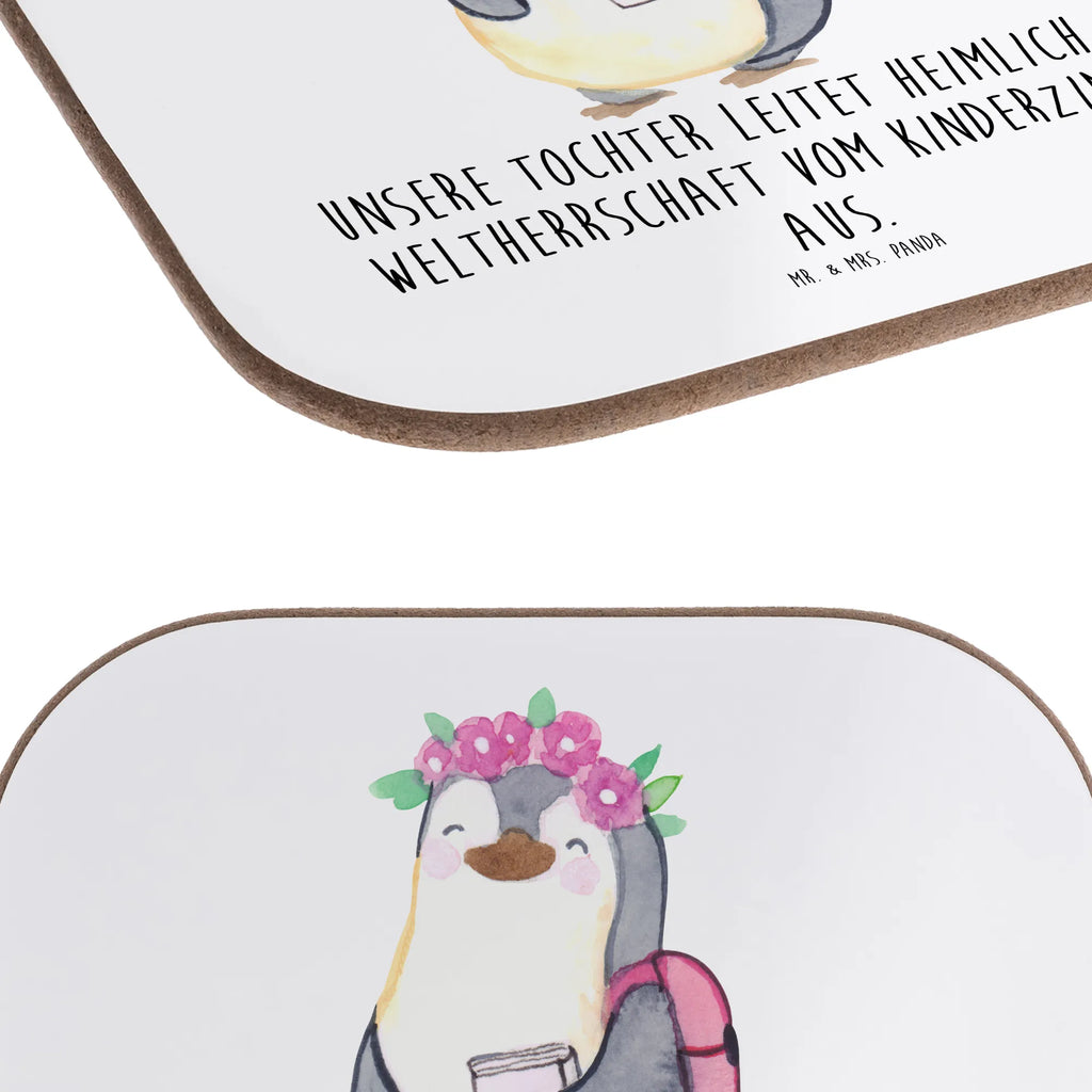 Square coaster Unsere Tochter leitet heimlich die Weltherrschaft vom Kinderzimmer aus. Untersetzer Holz, Untersetzer, Holzuntersetzer, Untersetzer Design, Bierdeckel, Glasuntersetzer, Korkuntersetzer, Untersetzer aus Holz, Untersetzer für Gläser, Untersetzer Gläser, Tassen Untersetzer, Getränkeuntersetzer, Familie, Vatertag, Muttertag, Bruder, Schwester, Mama, Papa, Oma, Opa