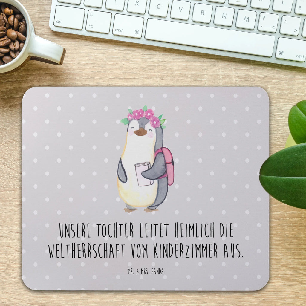 Mauspad Tochter Weltherrschaft Mausunterlage, Büroausstattung, Computer zubehör, Einzigartiges Mauspad, Mousepad, Mauspad, Designer Mauspad, PC Zubehör, Mauspad Büro, Arbeitszimmer, Familie, Vatertag, Muttertag, Bruder, Schwester, Mama, Papa, Oma, Opa