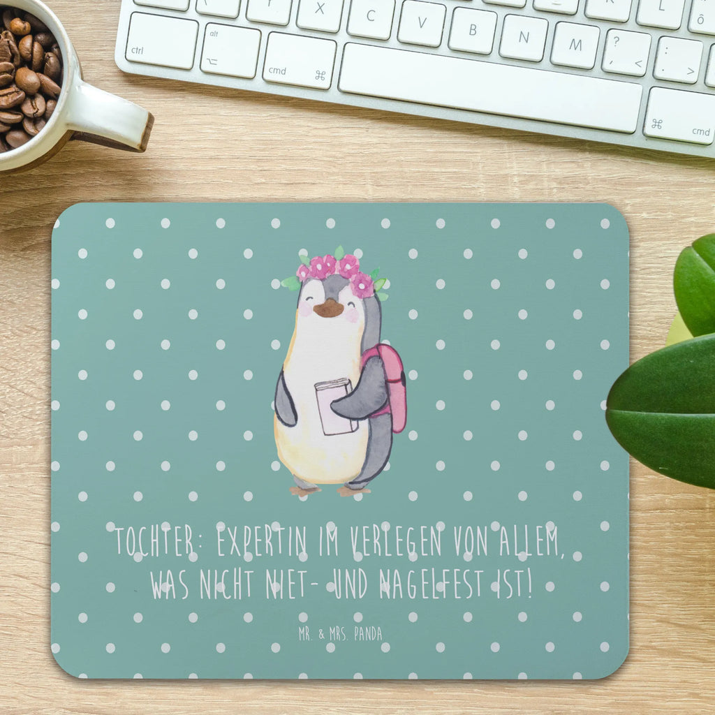 Mouse mat Tochter: Expertin im Verlegen von allem, was nicht niet- und nagelfest ist! PC Zubehör, Büroausstattung, Mauspad Büro, Mauspad, Computer zubehör, Einzigartiges Mauspad, Designer Mauspad, Mousepad, Mausunterlage, Arbeitszimmer, Familie, Vatertag, Muttertag, Bruder, Schwester, Mama, Papa, Oma, Opa