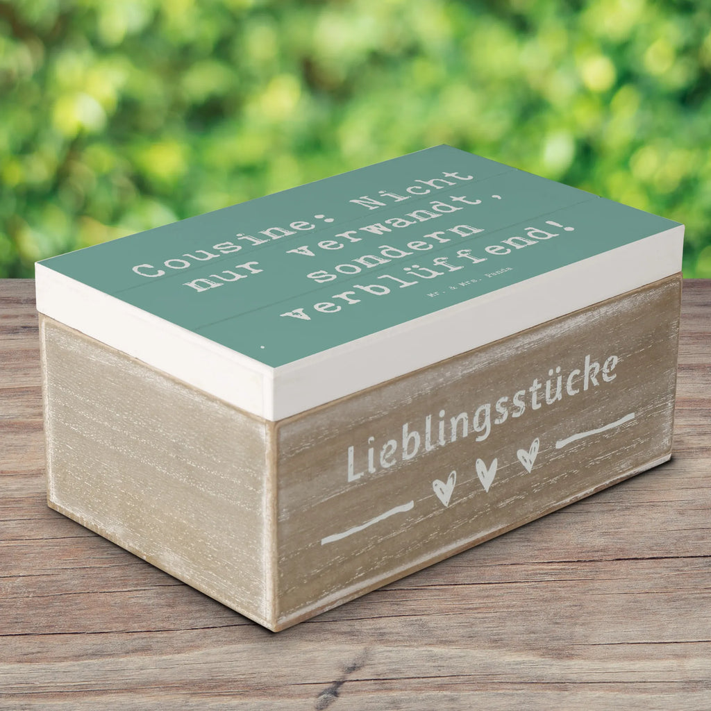 Holzkiste Spruch Cousine Wunder Holzkiste, Schatulle, XXL, Geschenkbox, Aufbewahrungsbox, Truhe, Geschenkdose, Dekokiste, Erinnerungsbox, Schatzkiste, Kiste, Erinnerungskiste, Familie, Vatertag, Muttertag, Bruder, Schwester, Mama, Papa, Oma, Opa