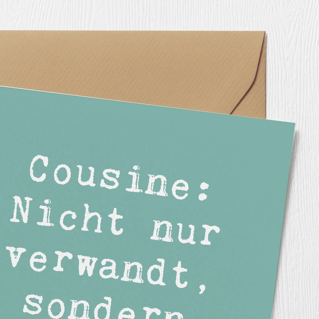 Deluxe Card Saying Cousine: Nicht nur verwandt, sondern verblüffend! Geburtstagskarte, Hochwertige Grußkarte, Karte, Hochwertige Klappkarte, Hochzeitskarte, Grußkarte, Einladungskarte, Glückwunschkarte, Klappkarte, Familie, Vatertag, Muttertag, Bruder, Schwester, Mama, Papa, Oma, Opa