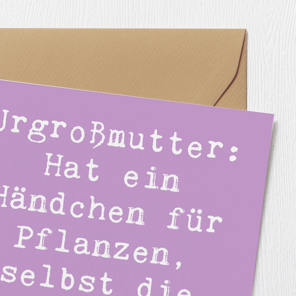 Deluxe Card Saying Urgroßmutter: Hat ein Händchen für Pflanzen, selbst die Plastikblumen blühen! Geburtstagskarte, Hochwertige Grußkarte, Karte, Hochwertige Klappkarte, Hochzeitskarte, Einladungskarte, Glückwunschkarte, Grußkarte, Klappkarte, Familie, Vatertag, Muttertag, Bruder, Schwester, Mama, Papa, Oma, Opa