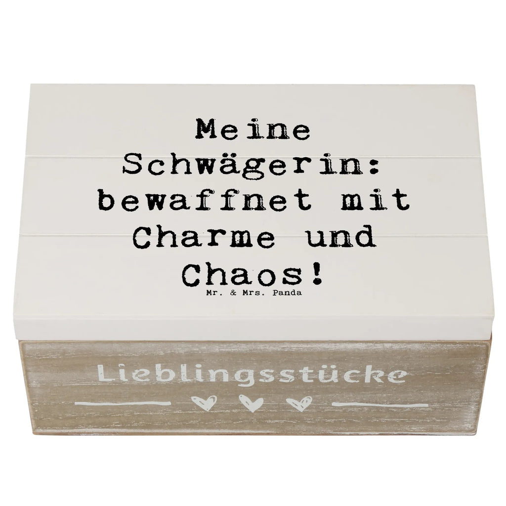 Wooden chest Saying Meine Schwägerin: bewaffnet mit Charme und Chaos! Holzkiste, Geschenkdose, Kiste, Erinnerungsbox, Schatulle, Dekokiste, Geschenkbox, XXL, Erinnerungskiste, Schatzkiste, Truhe, Aufbewahrungsbox, Familie, Vatertag, Muttertag, Bruder, Schwester, Mama, Papa, Oma, Opa