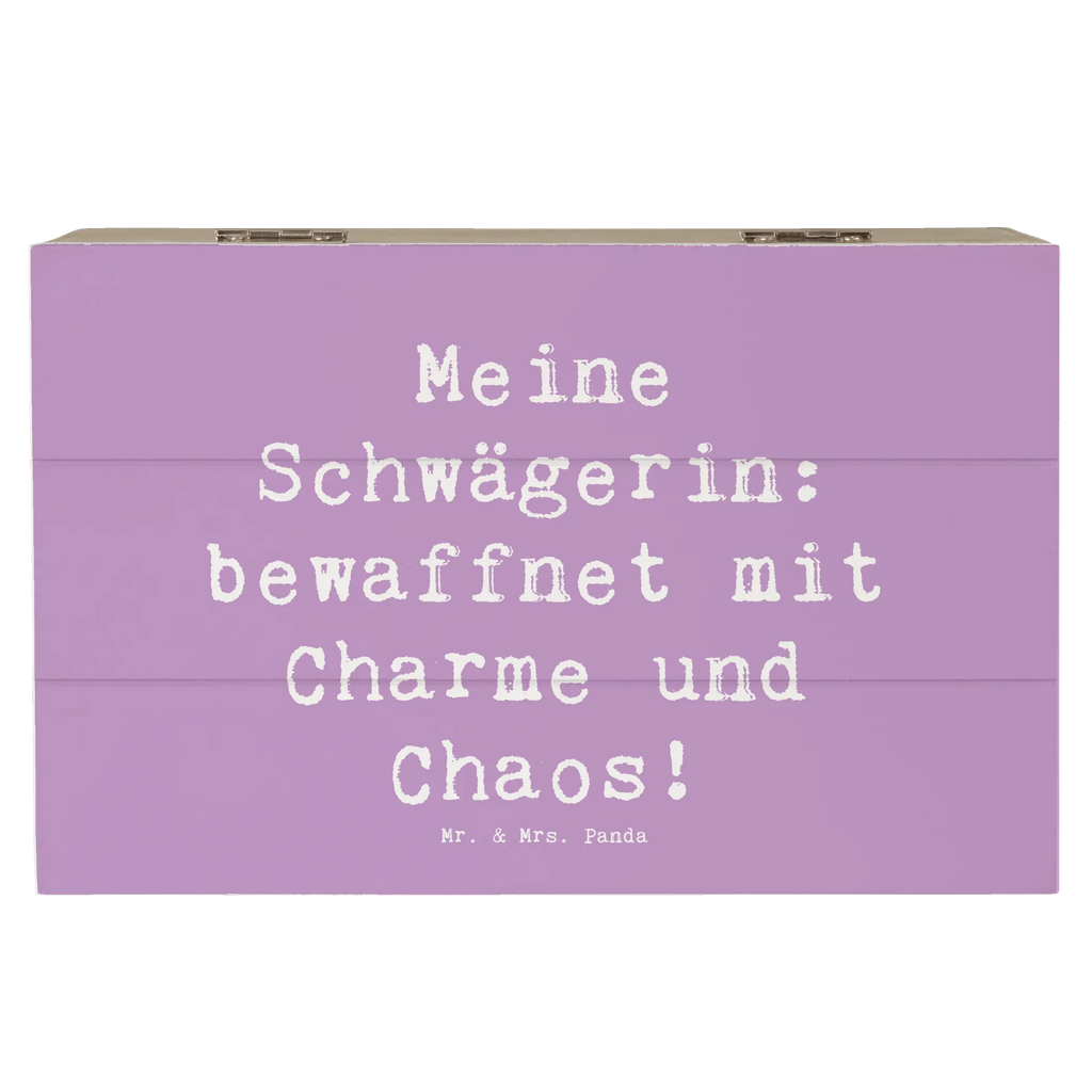 Wooden chest Saying Meine Schwägerin: bewaffnet mit Charme und Chaos! Holzkiste, Geschenkdose, Kiste, Erinnerungsbox, Schatulle, Dekokiste, Geschenkbox, XXL, Erinnerungskiste, Schatzkiste, Truhe, Aufbewahrungsbox, Familie, Vatertag, Muttertag, Bruder, Schwester, Mama, Papa, Oma, Opa