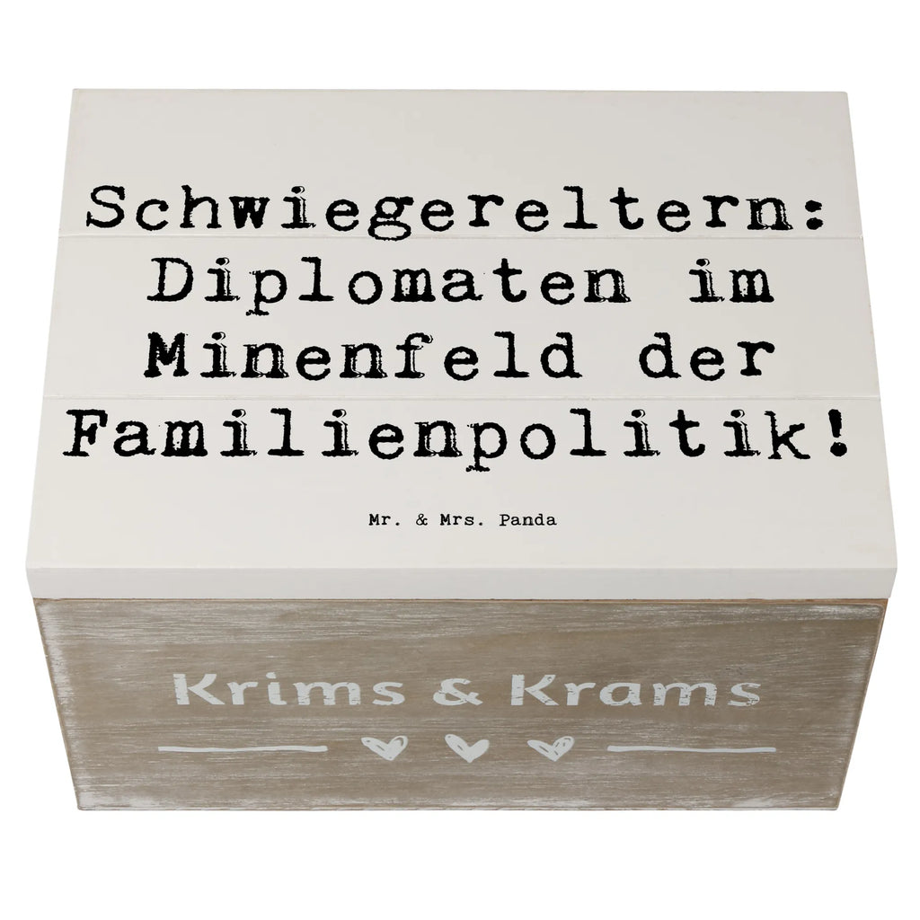 Holzkiste Spruch Schwiegereltern Diplomaten Holzkiste, Truhe, Schatulle, Erinnerungsbox, Dekokiste, Kiste, XXL, Geschenkbox, Geschenkdose, Aufbewahrungsbox, Schatzkiste, Erinnerungskiste, Familie, Vatertag, Muttertag, Bruder, Schwester, Mama, Papa, Oma, Opa