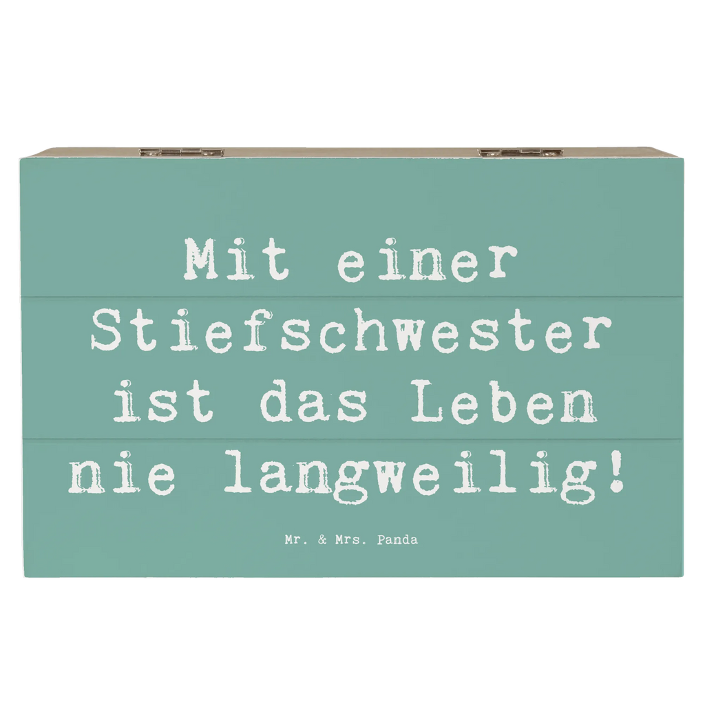 Holzkiste Spruch Stiefschwester Abenteuer Geschenkdose, Dekokiste, Erinnerungskiste, Kiste, Truhe, Geschenkbox, Schatzkiste, Holzkiste, XXL, Erinnerungsbox, Aufbewahrungsbox, Schatulle, Familie, Vatertag, Muttertag, Bruder, Schwester, Mama, Papa, Oma, Opa