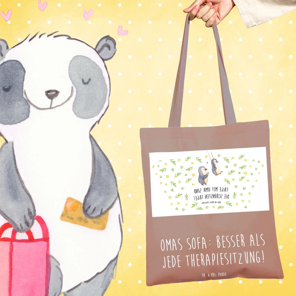 Tote bag Omas Sofa: besser als jede Therapiesitzung! Strandtasche, Tragetasche, Einkaufstasche, Jutetasche, Badetasche, Shopper, Beutel, Jutebeutel, Beuteltasche, Tasche, Stofftasche, Schultertasche, Laptoptasche, Umhängetasche, Einkaufstüte, Stoffbeutel, Familie, Vatertag, Muttertag, Bruder, Schwester, Mama, Papa, Oma, Opa