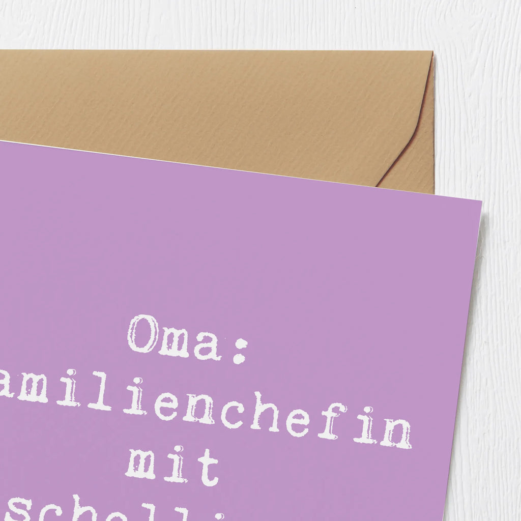 Deluxe Karte Spruch Oma Familienchefin Hochzeitskarte, Grußkarte, Karte, Geburtstagskarte, Klappkarte, Glückwunschkarte, Hochwertige Grußkarte, Hochwertige Klappkarte, Einladungskarte, Familie, Vatertag, Muttertag, Bruder, Schwester, Mama, Papa, Oma, Opa