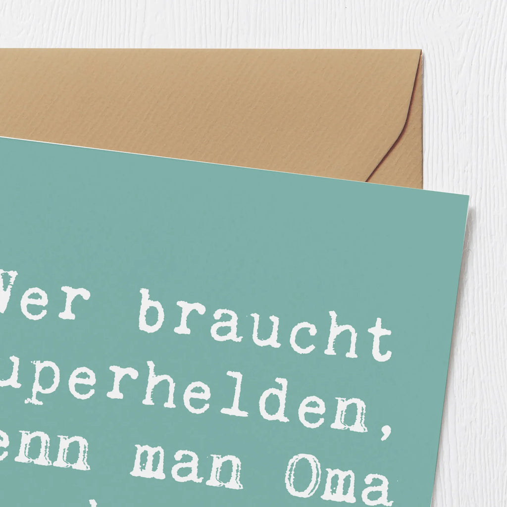 Deluxe Karte Spruch Oma Heldin Geburtstagskarte, Hochzeitskarte, Einladungskarte, Hochwertige Grußkarte, Glückwunschkarte, Hochwertige Klappkarte, Grußkarte, Karte, Klappkarte, Familie, Vatertag, Muttertag, Bruder, Schwester, Mama, Papa, Oma, Opa