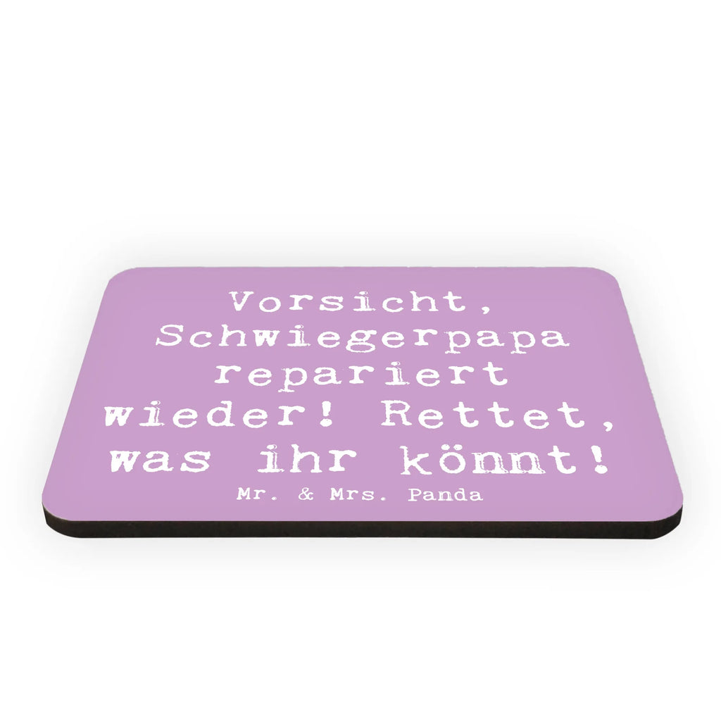 Magnet Saying Vorsicht, Schwiegerpapa repariert wieder! Rettet, was ihr könnt! Kühlschrankmagnet, Pinnwandmagnet, Souvenir Magnet, Motivmagnete, Dekomagnet, Whiteboard Magnet, Notiz Magnet, Kühlschrank Dekoration, Familie, Vatertag, Muttertag, Bruder, Schwester, Mama, Papa, Oma, Opa