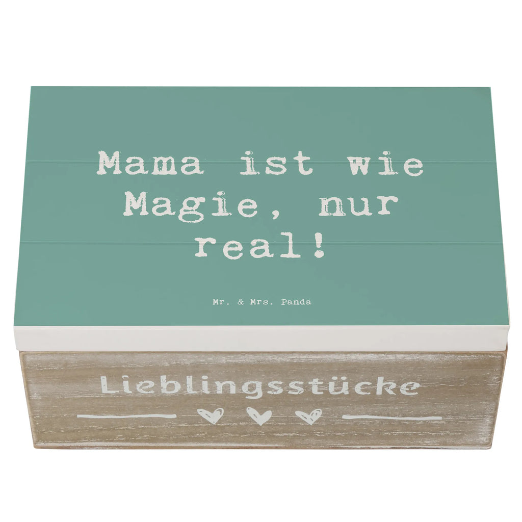 Wooden chest Saying Mama ist wie Magie, nur real! Holzbox mit Deckel, Aufbewahrungsbox aus Holz, truhe holz, aufbewahrungskisten, Aufbewahrungsbox Holz, Holztruhe, kiste holz, holzkästchen, box holz, Holzkiste, holztruhen, Holzboxen, Aufbewahrungsbox, aufbewahrungskiste mit deckel, aufbewahrungstruhe, holzschachtel, Holzkiste mit Deckel, aufbewahrungsboxen, holzschatulle, Holzkisten, Aufbewahrungskiste, Holzbox, Schatulle, Box aus Holz, Holz Aufbewahrungsbox, Schwester, Papa, Bruder, Opa, Mama, Oma, Familie, Vatertag, Muttertag
