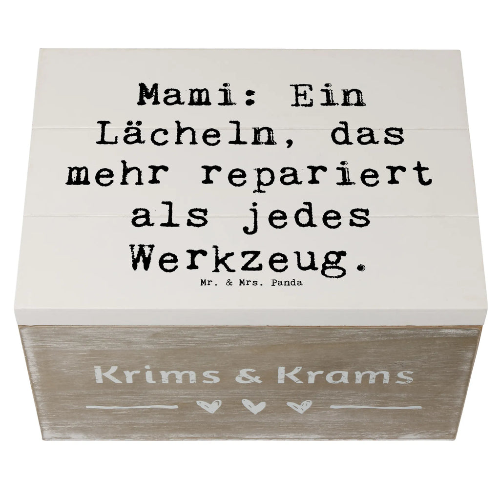 Wooden chest Saying Mami: Ein Lächeln, das mehr repariert als jedes Werkzeug. Geschenkbox, Erinnerungskiste, Dekokiste, Truhe, Kiste, Holzkiste, Erinnerungsbox, Geschenkdose, Schatulle, Schatzkiste, Aufbewahrungsbox, XXL, Familie, Vatertag, Muttertag, Bruder, Schwester, Mama, Papa, Oma, Opa