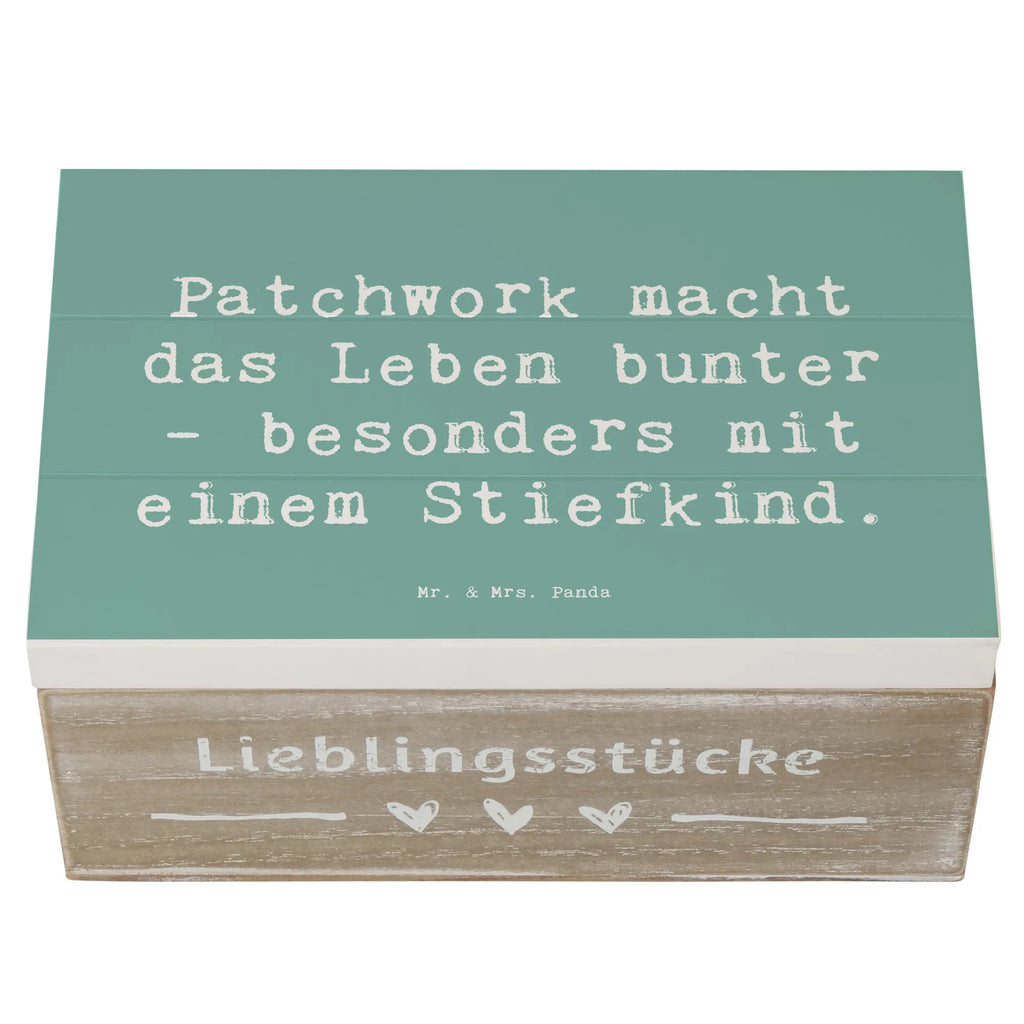 Holzkiste Spruch Buntes Stiefkind Erinnerungskiste, Geschenkdose, Erinnerungsbox, Dekokiste, XXL, Truhe, Holzkiste, Kiste, Schatulle, Geschenkbox, Aufbewahrungsbox, Schatzkiste, Familie, Vatertag, Muttertag, Bruder, Schwester, Mama, Papa, Oma, Opa