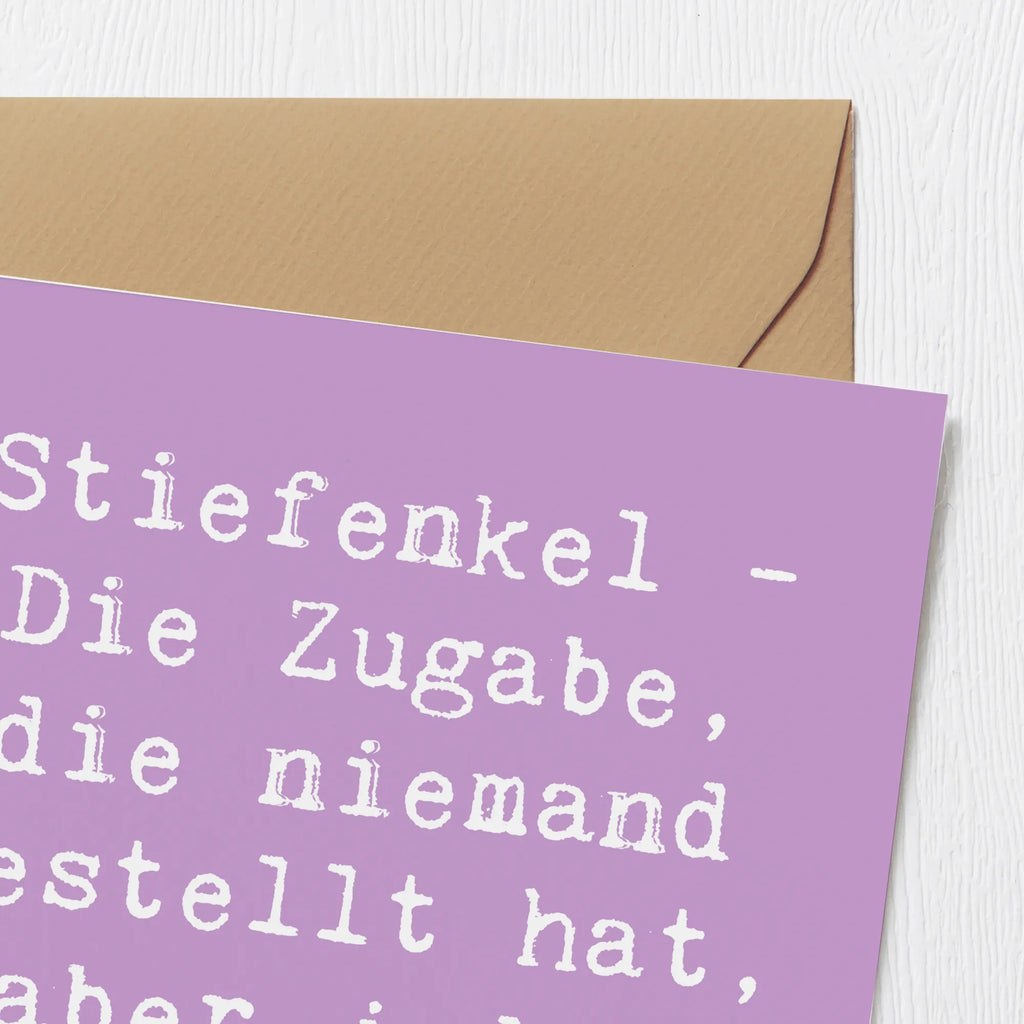 Deluxe Card Saying Stiefenkel - Die Zugabe, die niemand bestellt hat, aber jeder gerne behält! Klappkarte, Karte, Hochwertige Klappkarte, Hochzeitskarte, Einladungskarte, Grußkarte, Geburtstagskarte, Hochwertige Grußkarte, Glückwunschkarte, Familie, Vatertag, Muttertag, Bruder, Schwester, Mama, Papa, Oma, Opa