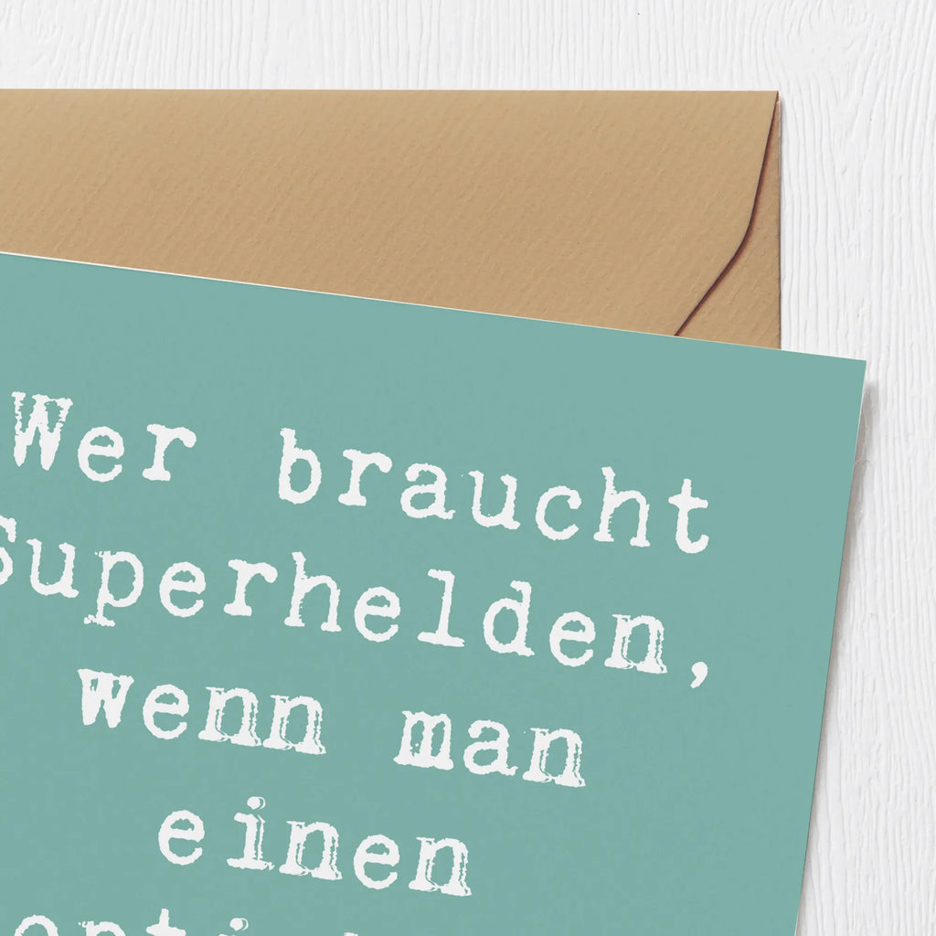Deluxe Card Saying Wer braucht Superhelden, wenn man einen Adoptivbruder hat? Karte, Klappkarte, Glückwunschkarte, Grußkarte, Einladungskarte, Hochwertige Klappkarte, Hochwertige Grußkarte, Hochzeitskarte, Geburtstagskarte, Familie, Vatertag, Muttertag, Bruder, Schwester, Mama, Papa, Oma, Opa
