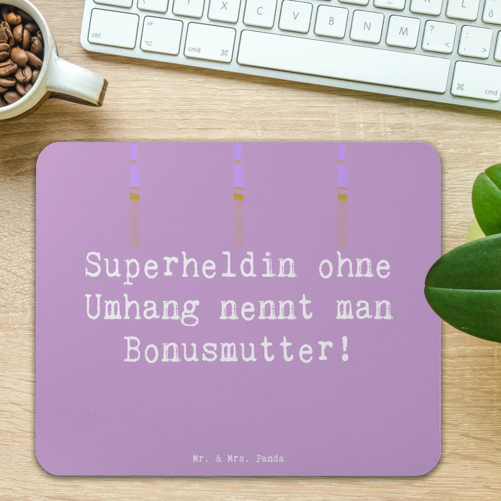 Mouse mat Saying Superheldin ohne Umhang nennt man Bonusmutter! Mousepad, Computer zubehör, Büroausstattung, PC Zubehör, Arbeitszimmer, Mauspad, Einzigartiges Mauspad, Designer Mauspad, Mausunterlage, Mauspad Büro, Familie, Vatertag, Muttertag, Bruder, Schwester, Mama, Papa, Oma, Opa