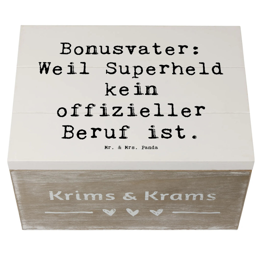 Holzkiste Spruch Bonusvater Superheld Schatzkiste, Kiste, Geschenkdose, Holzkiste, Geschenkbox, Truhe, Erinnerungskiste, Schatulle, Aufbewahrungsbox, Erinnerungsbox, Dekokiste, XXL, Familie, Vatertag, Muttertag, Bruder, Schwester, Mama, Papa, Oma, Opa